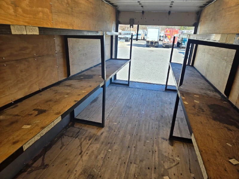 2019 HINO 155