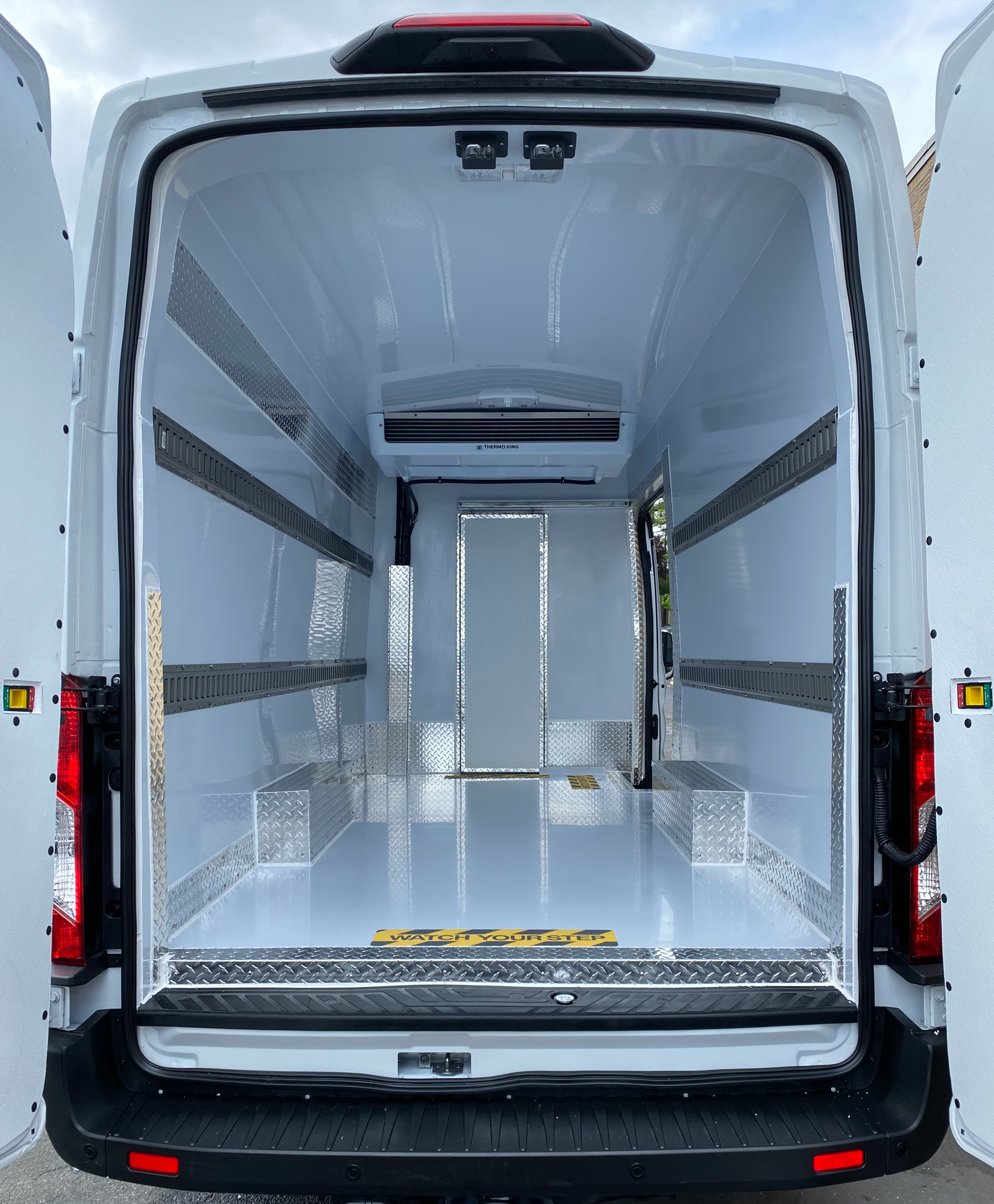 2024 FORD TRANSIT 350 HIGH ROOF CARGO VAN in Deer Park, NY