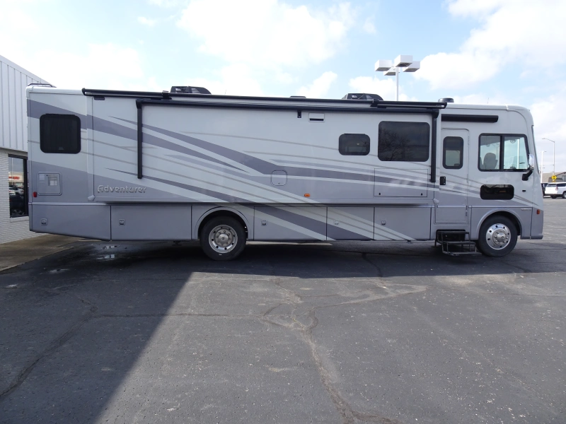 2024 WINNEBAGO ADVENTURER 36Z
