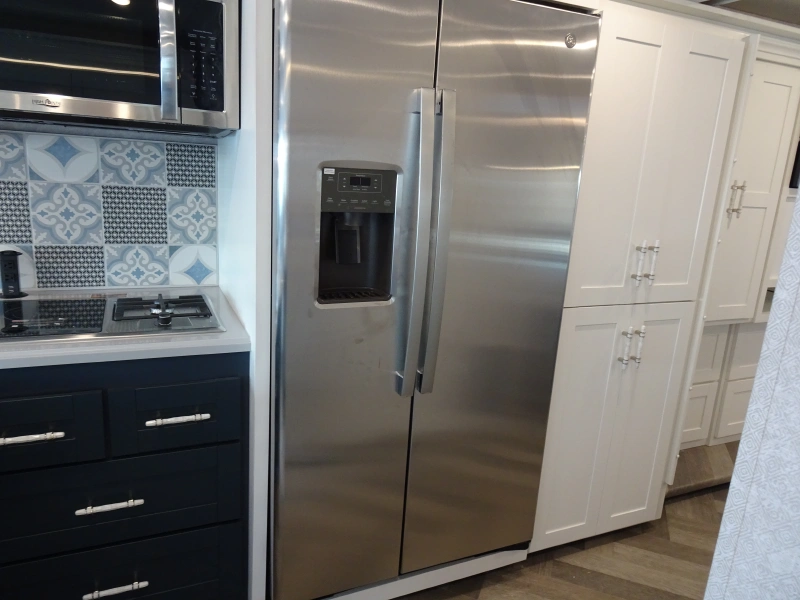 2024 WINNEBAGO ADVENTURER 36Z