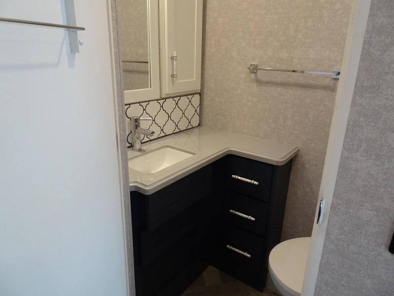 2024 WINNEBAGO ADVENTURER 36Z