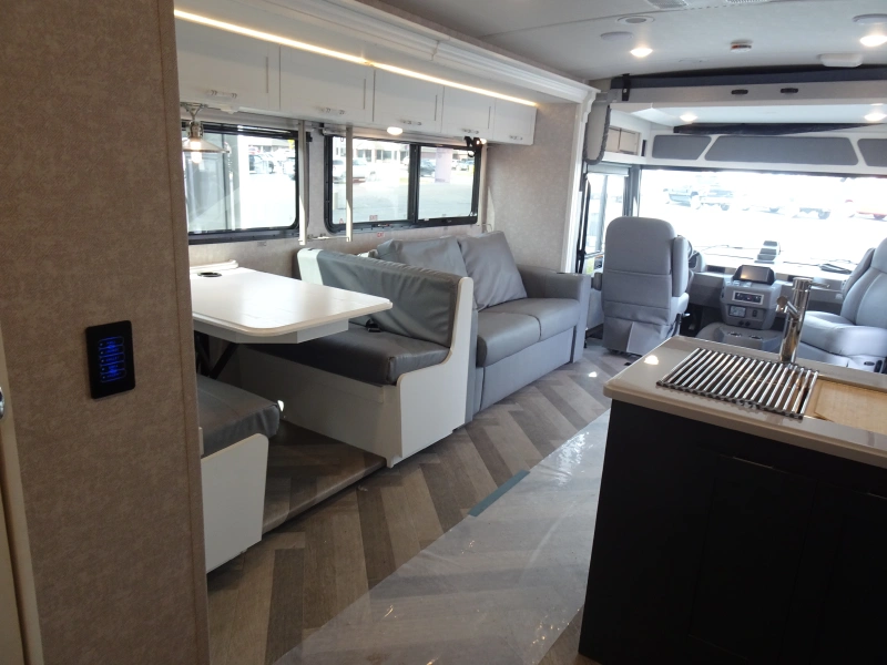 2024 WINNEBAGO ADVENTURER 36Z