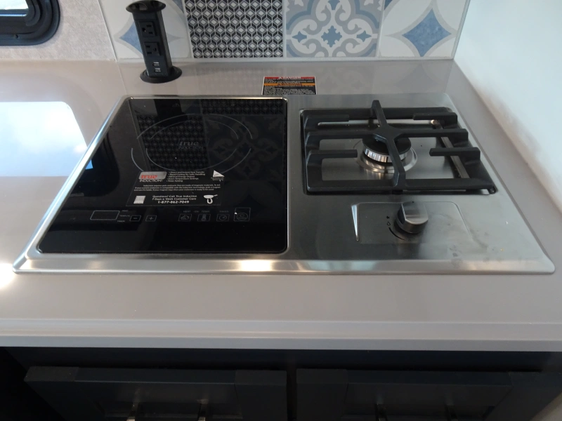 2024 WINNEBAGO ADVENTURER 36Z