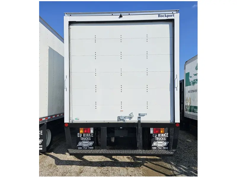 2024 ISUZU NPR HD
