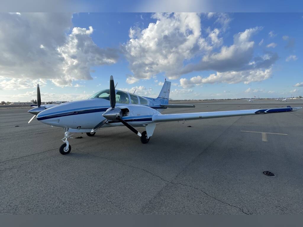 Used 1978 Beechcraft B55 Baron For Sale in Schaumburg, IL - 5030828358 - Aero Trader