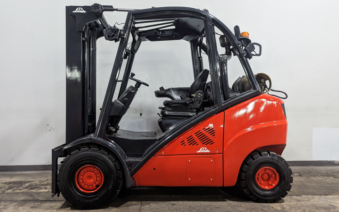 2017 LINDE H35T in Cary, IL