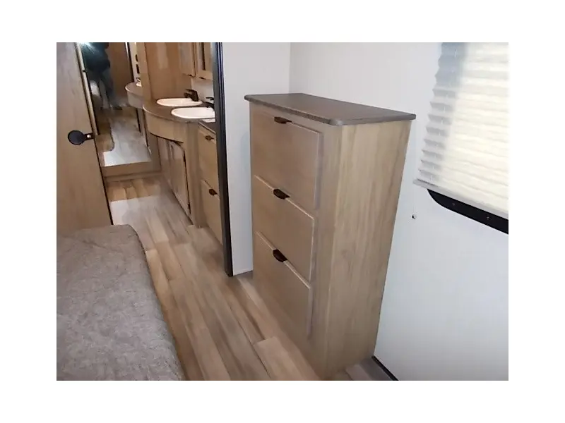 2024 Forest River Sabre 38RLH
