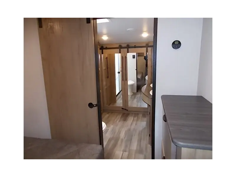 2024 Forest River Sabre 38RLH