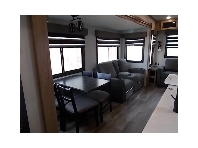 2024 Forest River Sabre 38RLH