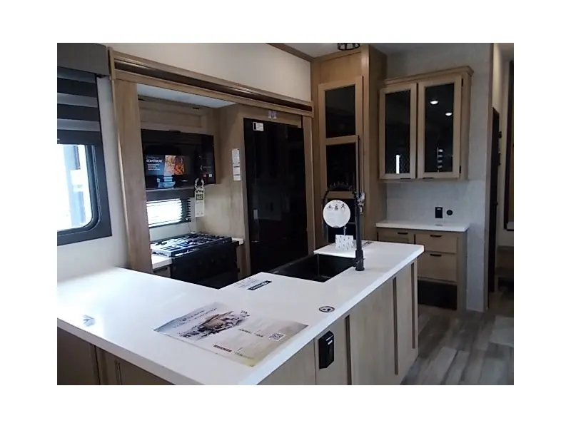 2024 Forest River Sabre 38RLH