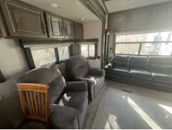 2020 KEYSTONE MONTANA 3721RL