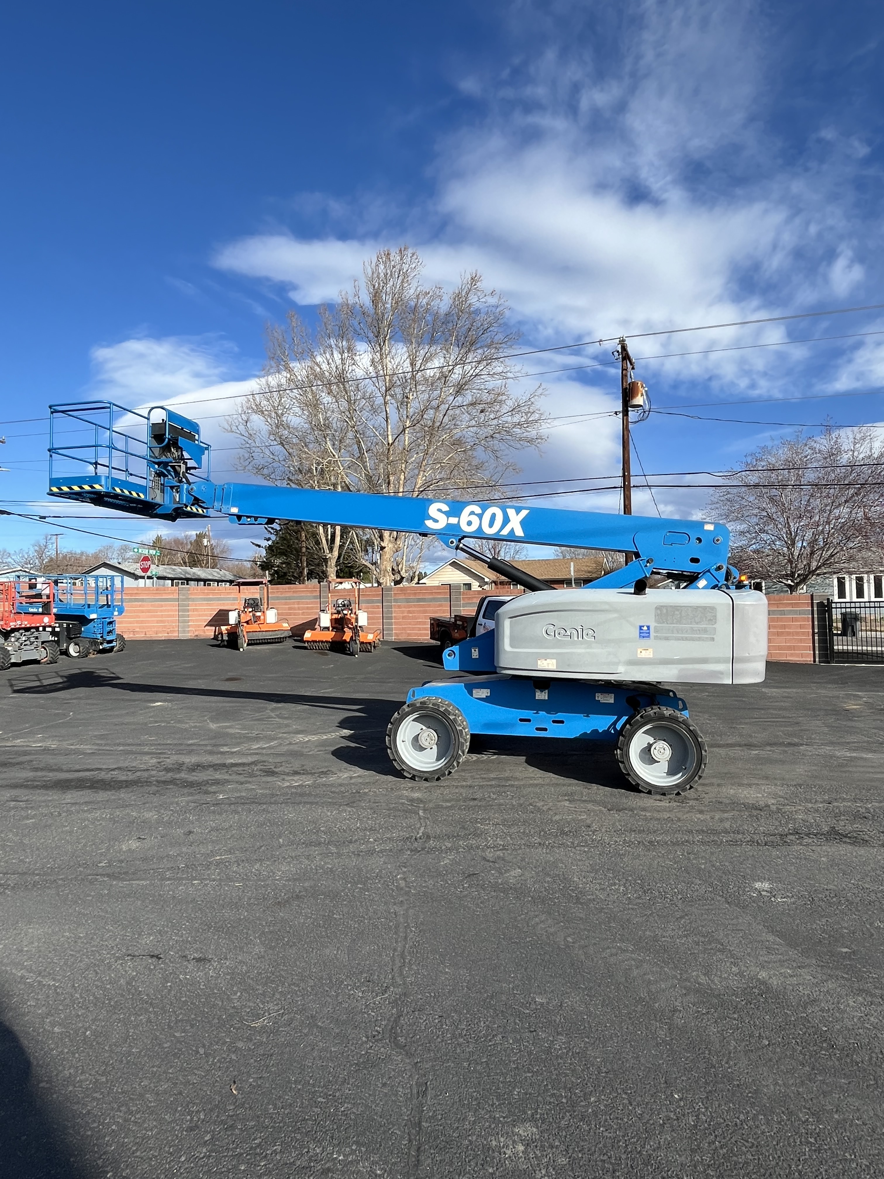 2014 GENIE S-60X in West Richland, WA