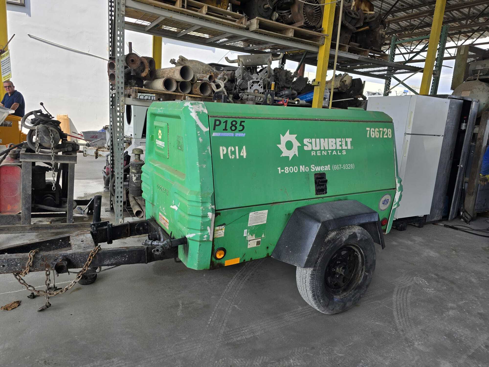 2015 DOOSAN P185 in Miami, FL