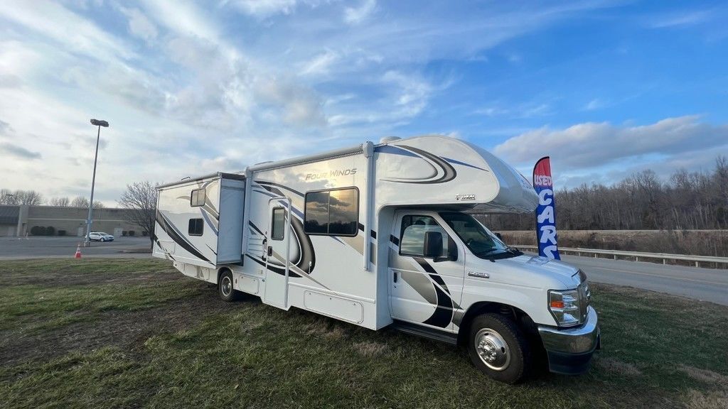 2022 Thor Motor Coach Four Winds 30D in madisonville KY