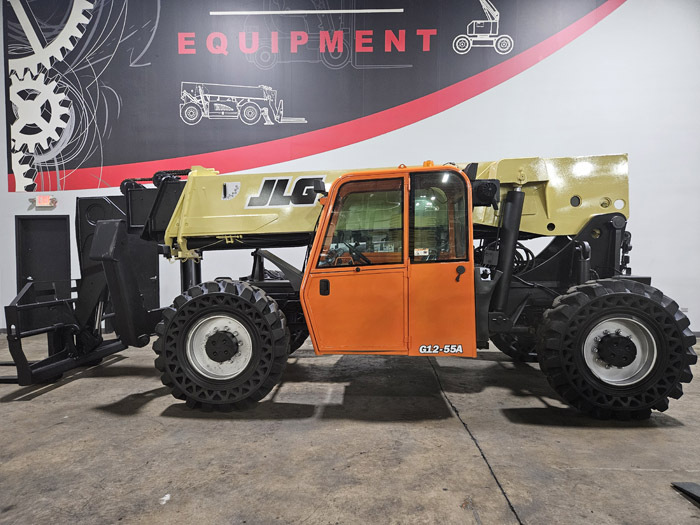 2015 JLG G12-55A in Cary, IL