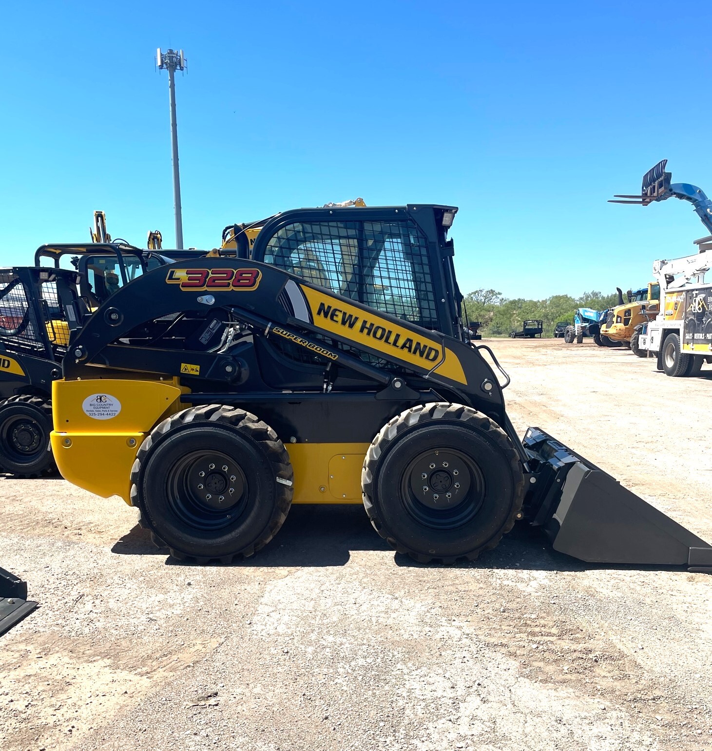 2024 NEW HOLLAND L328 in San Angelo, TX