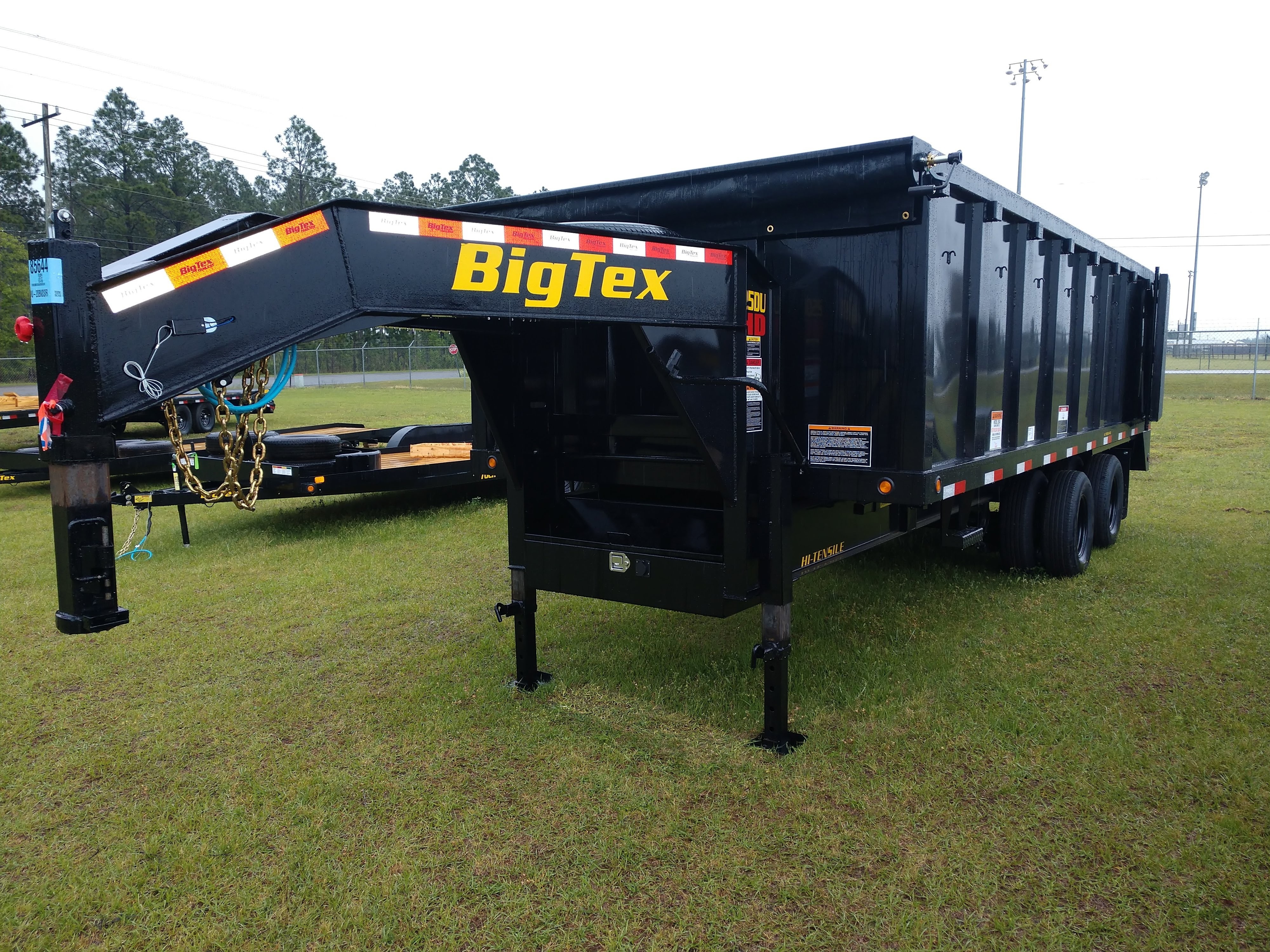 BIG TEX TRAILERS 25DU-20 Gooseneck Dump in New Orleans, LA