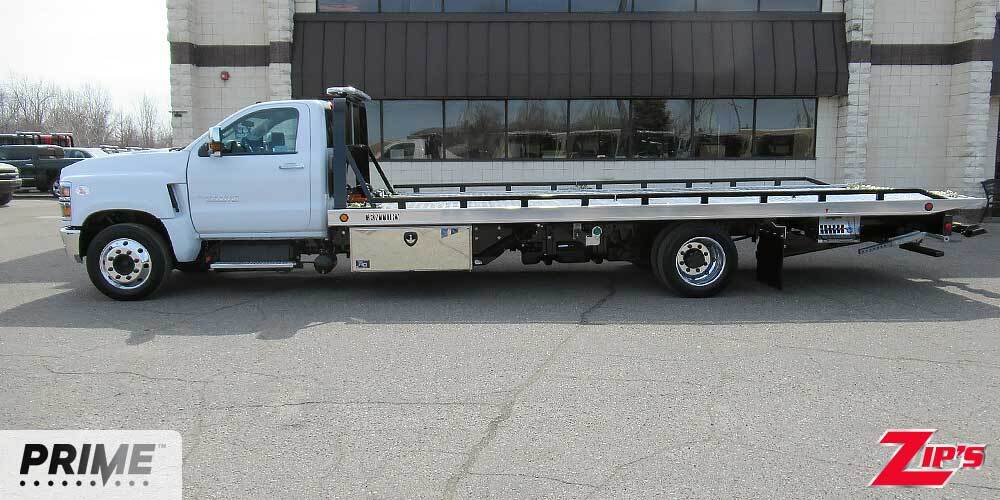 2023 CHEVROLET SILVERADO 6500HD in New Hampton, IA