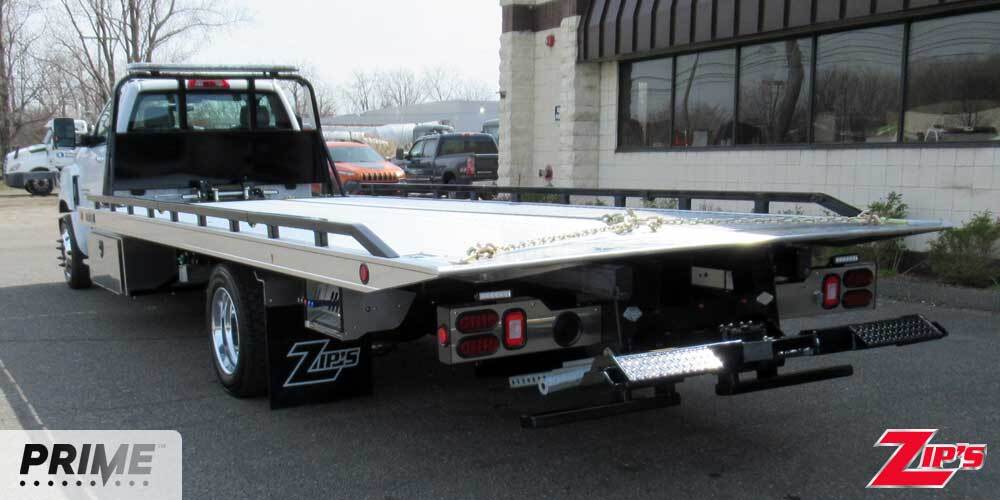 2023 CHEVROLET SILVERADO 6500HD in New Hampton, IA