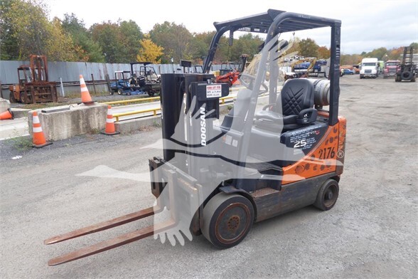2012 DOOSAN GC25P-5 in Sparrow Bush, NY