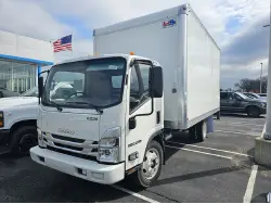 2024 ISUZU NPR HD