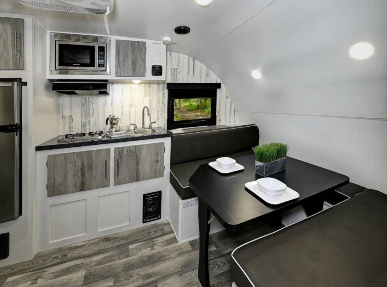 A photo of this 2024 Travel Lite Rove Lite XL 17DB
