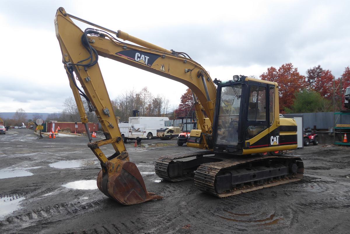 2001 CATERPILLAR 312BL in Sparrow Bush, NY