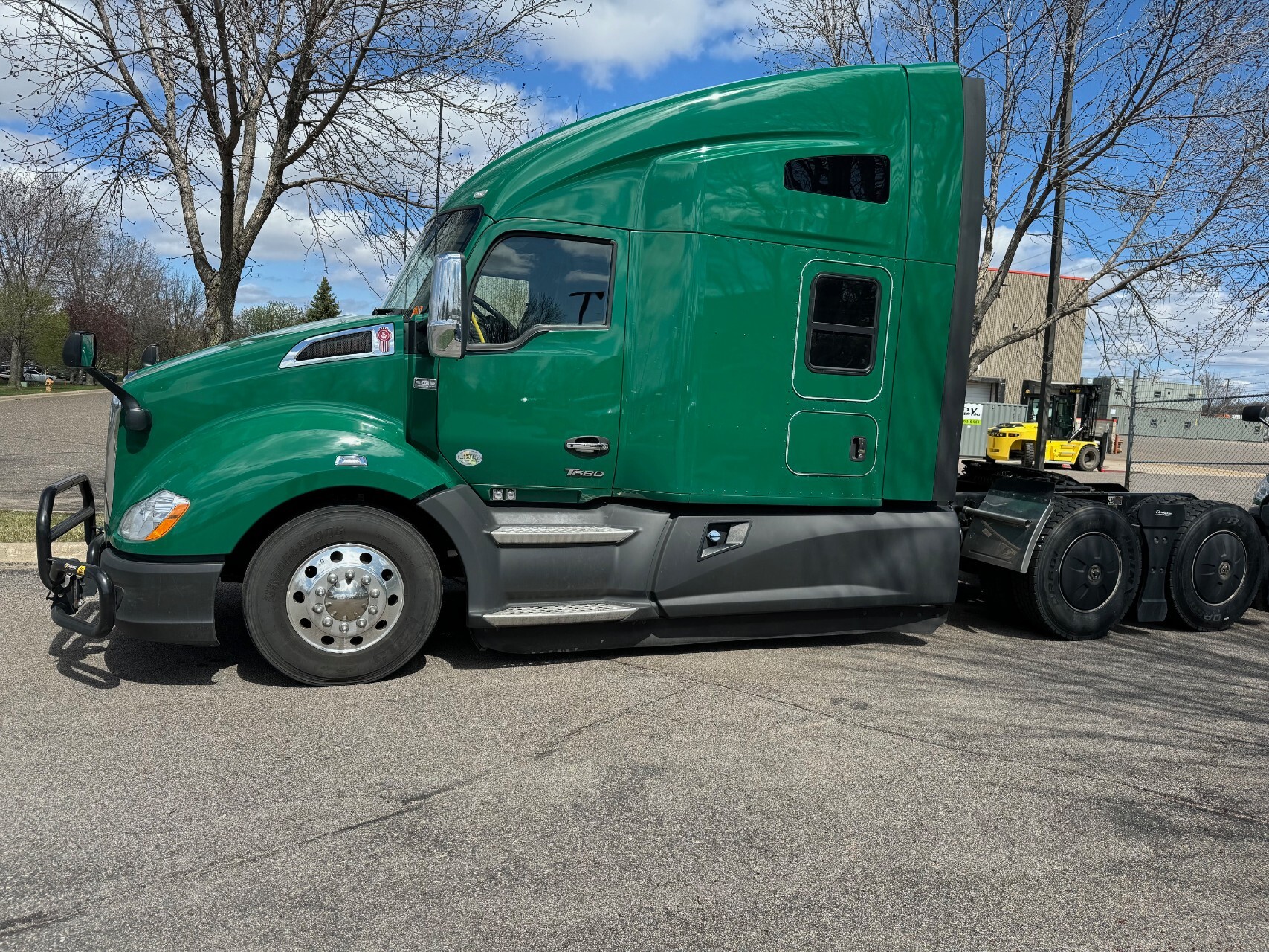 Used 2022 Kenworth T680 in Coon Rapids, MN 5031487278 Commercial