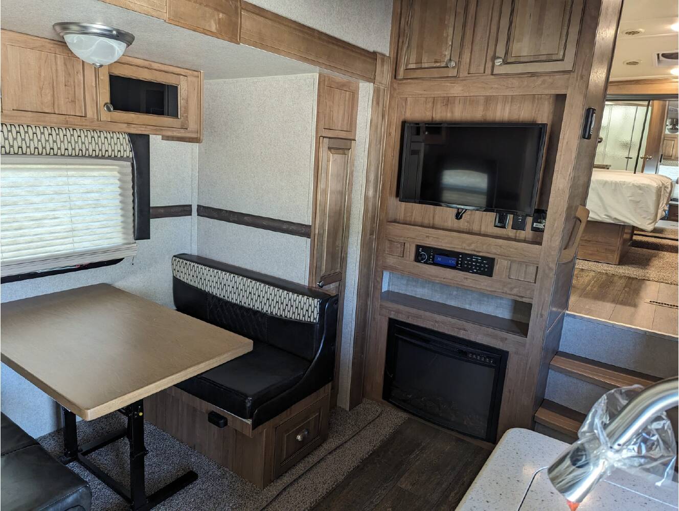 A photo of this 2018 Forest River ROCKWOOD SIGNATURE ULTRA LITE 8244BS