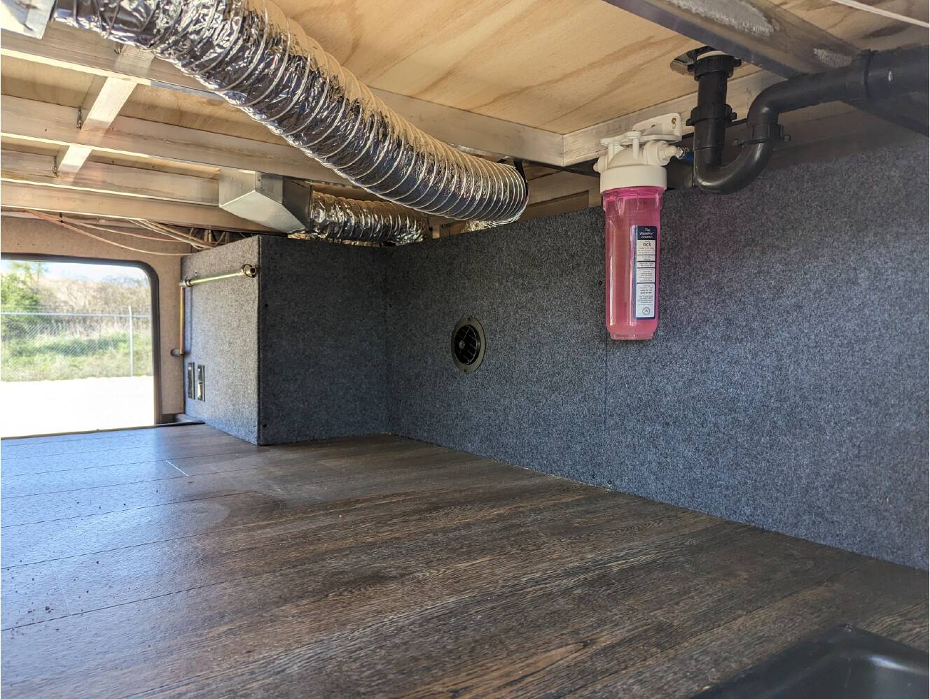 A photo of this 2018 Forest River ROCKWOOD SIGNATURE ULTRA LITE 8244BS
