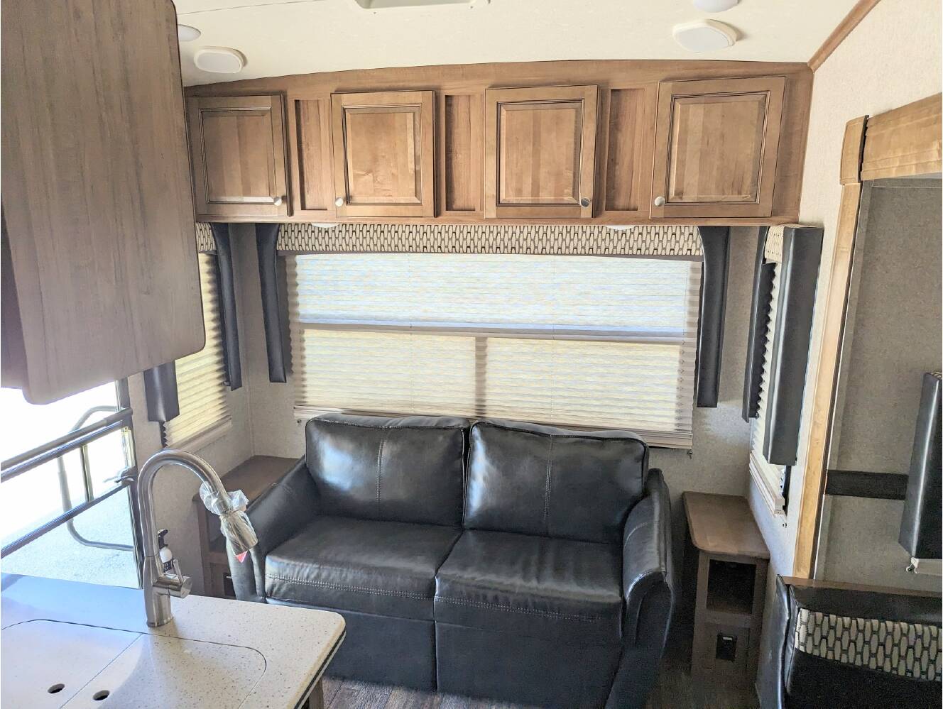 A photo of this 2018 Forest River ROCKWOOD SIGNATURE ULTRA LITE 8244BS
