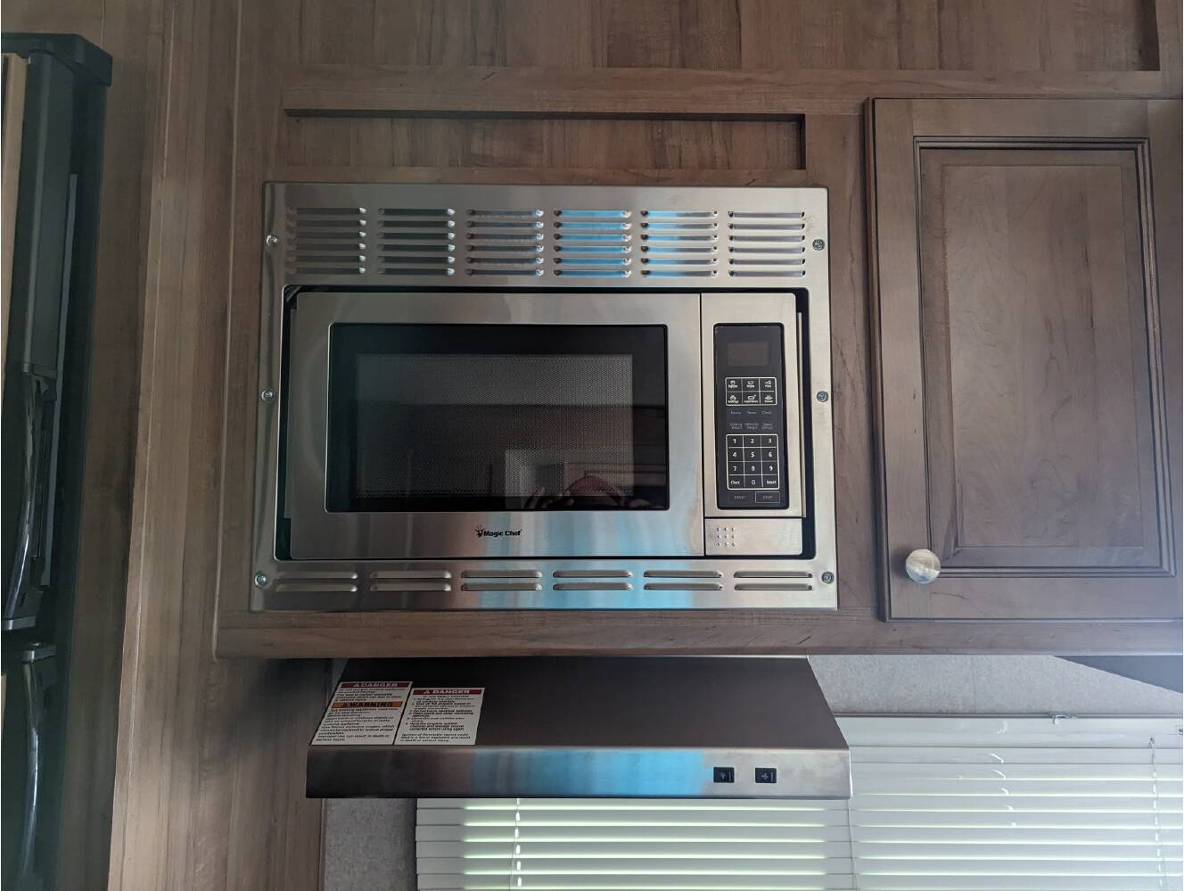 A photo of this 2018 Forest River ROCKWOOD SIGNATURE ULTRA LITE 8244BS