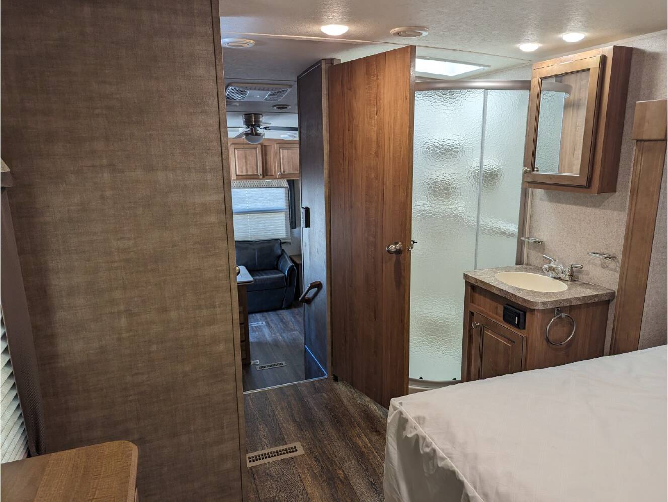 A photo of this 2018 Forest River ROCKWOOD SIGNATURE ULTRA LITE 8244BS