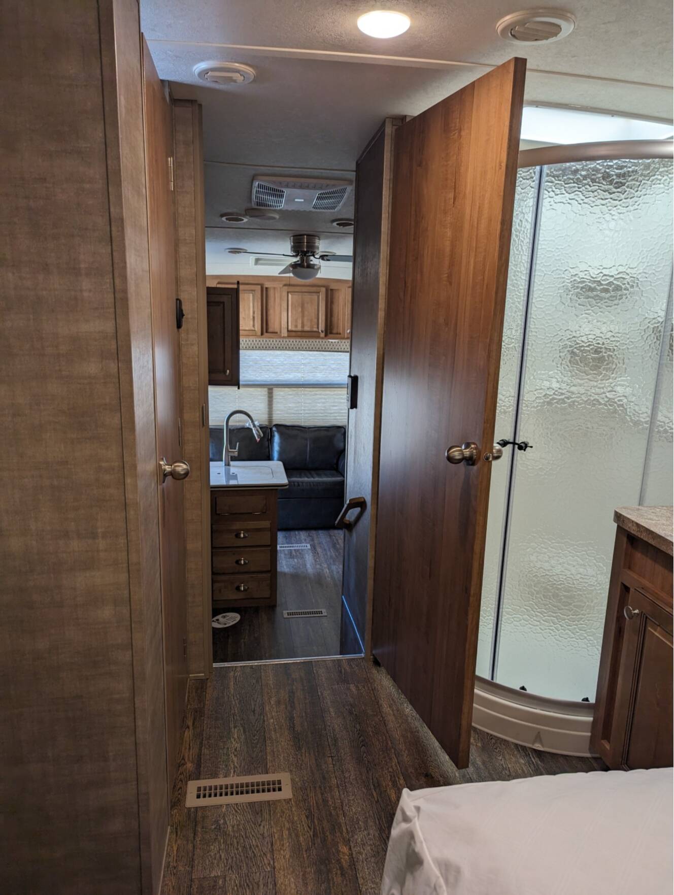 A photo of this 2018 Forest River ROCKWOOD SIGNATURE ULTRA LITE 8244BS