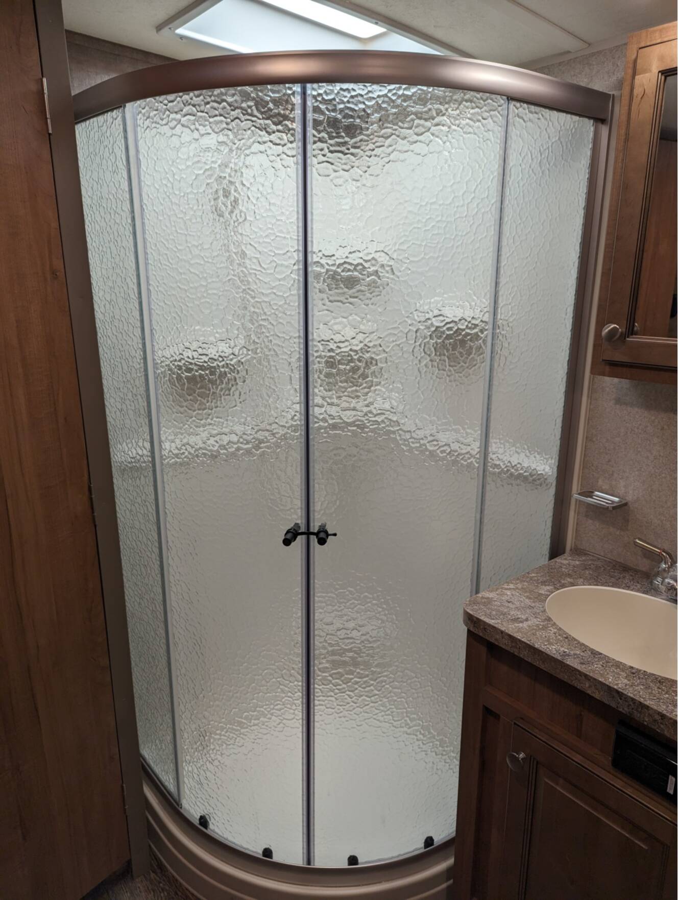 A photo of this 2018 Forest River ROCKWOOD SIGNATURE ULTRA LITE 8244BS