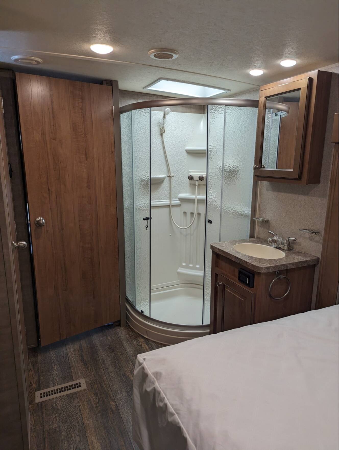 A photo of this 2018 Forest River ROCKWOOD SIGNATURE ULTRA LITE 8244BS