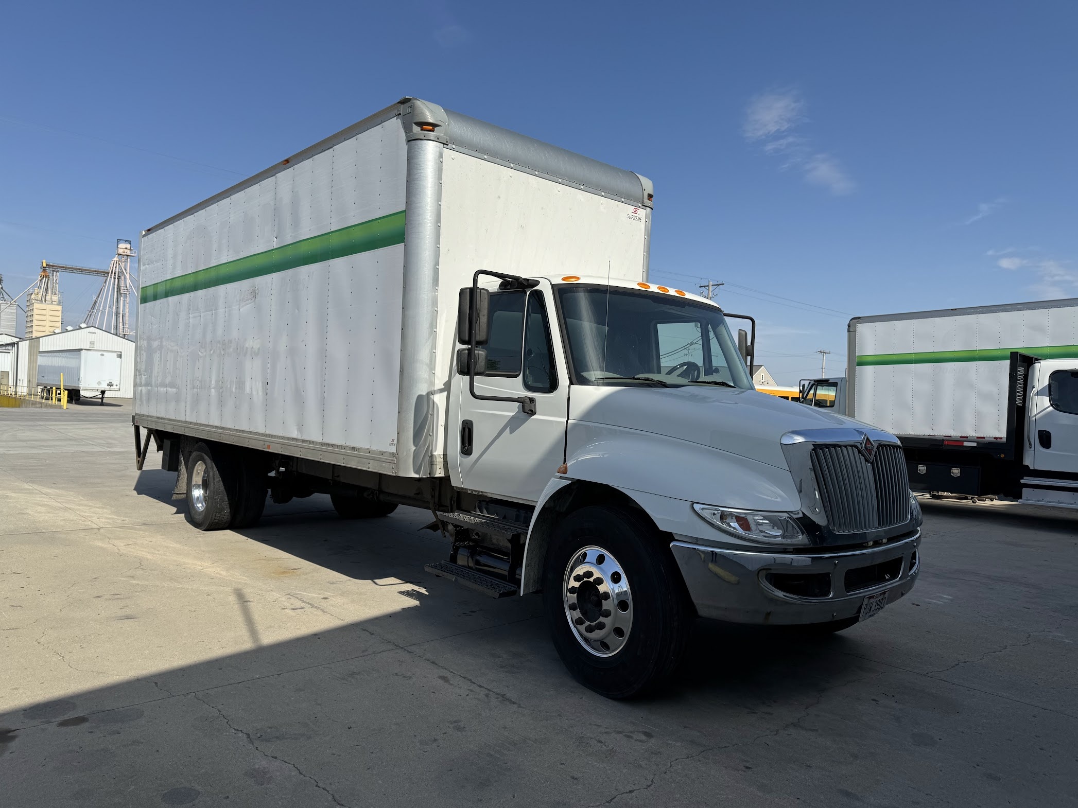 2018 INTERNATIONAL 4300 in Delphos, OH