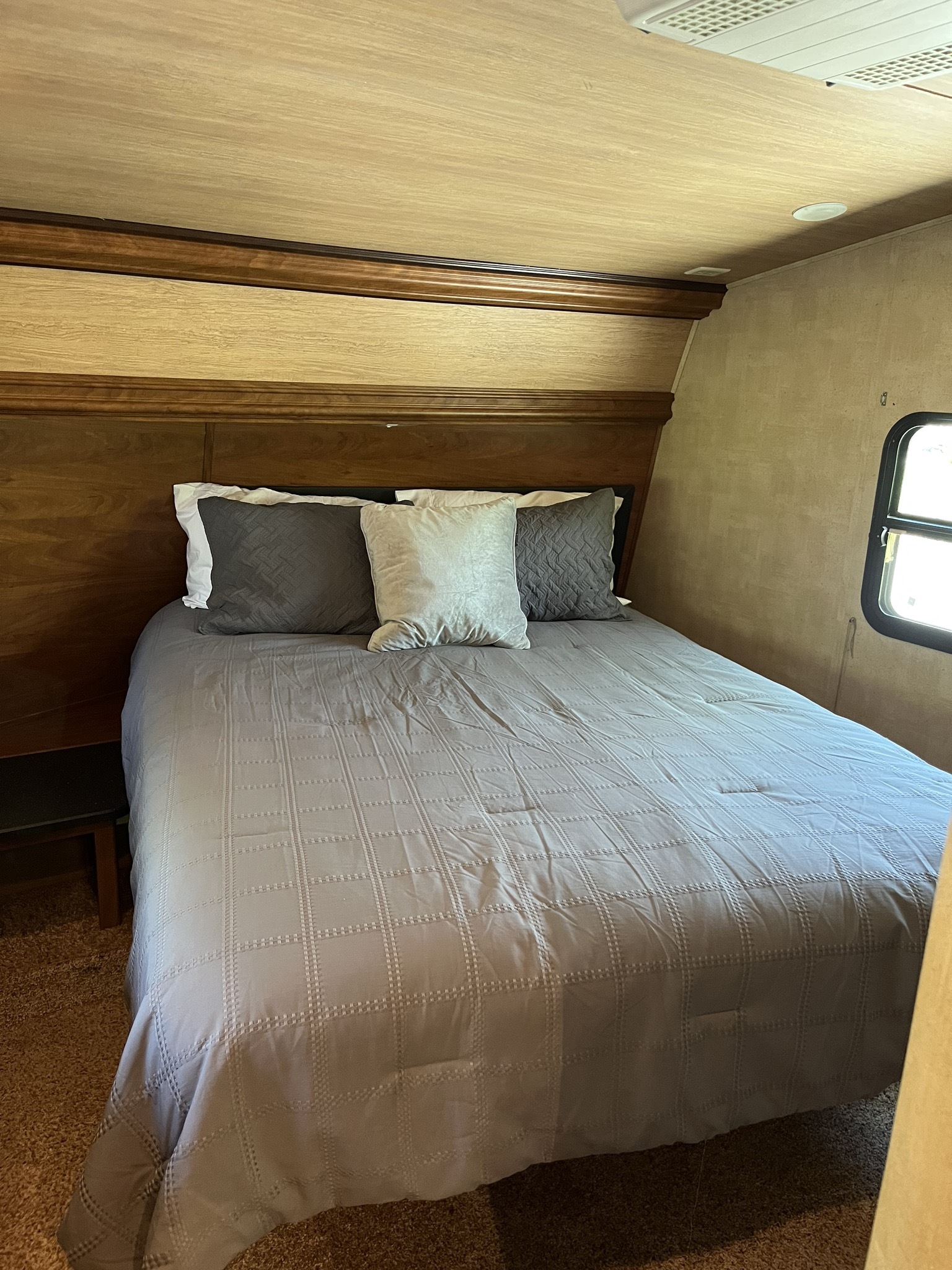 Used 2012 Keystone Raptor in St. Paul, IN 5031640168 RV Trader