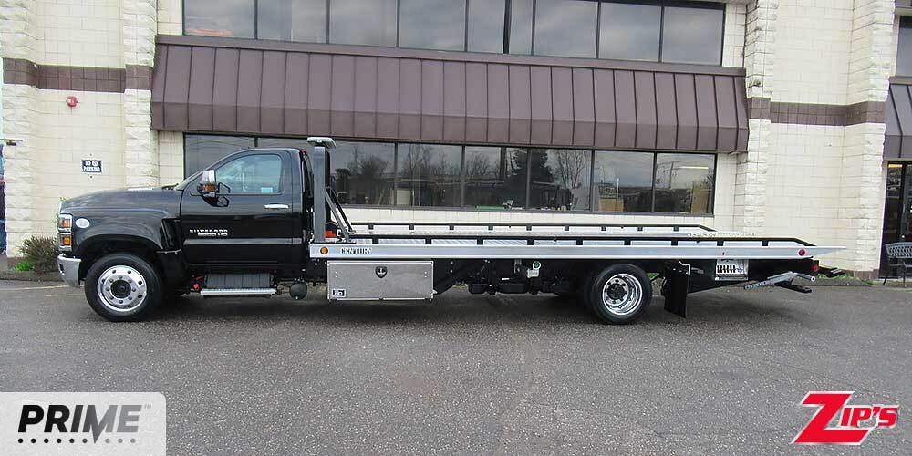 2023 CHEVROLET SILVERADO 6500HD in New Hampton, IA