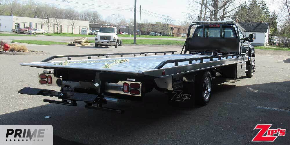 2023 CHEVROLET SILVERADO 6500HD in New Hampton, IA