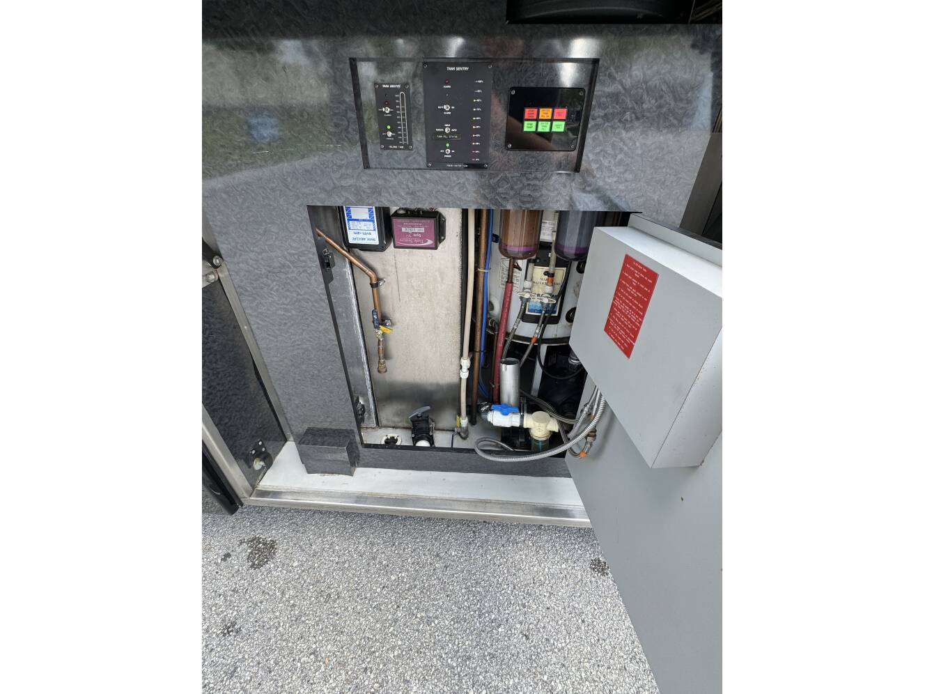 A photo of this 2000 Prevost LIBERTY 