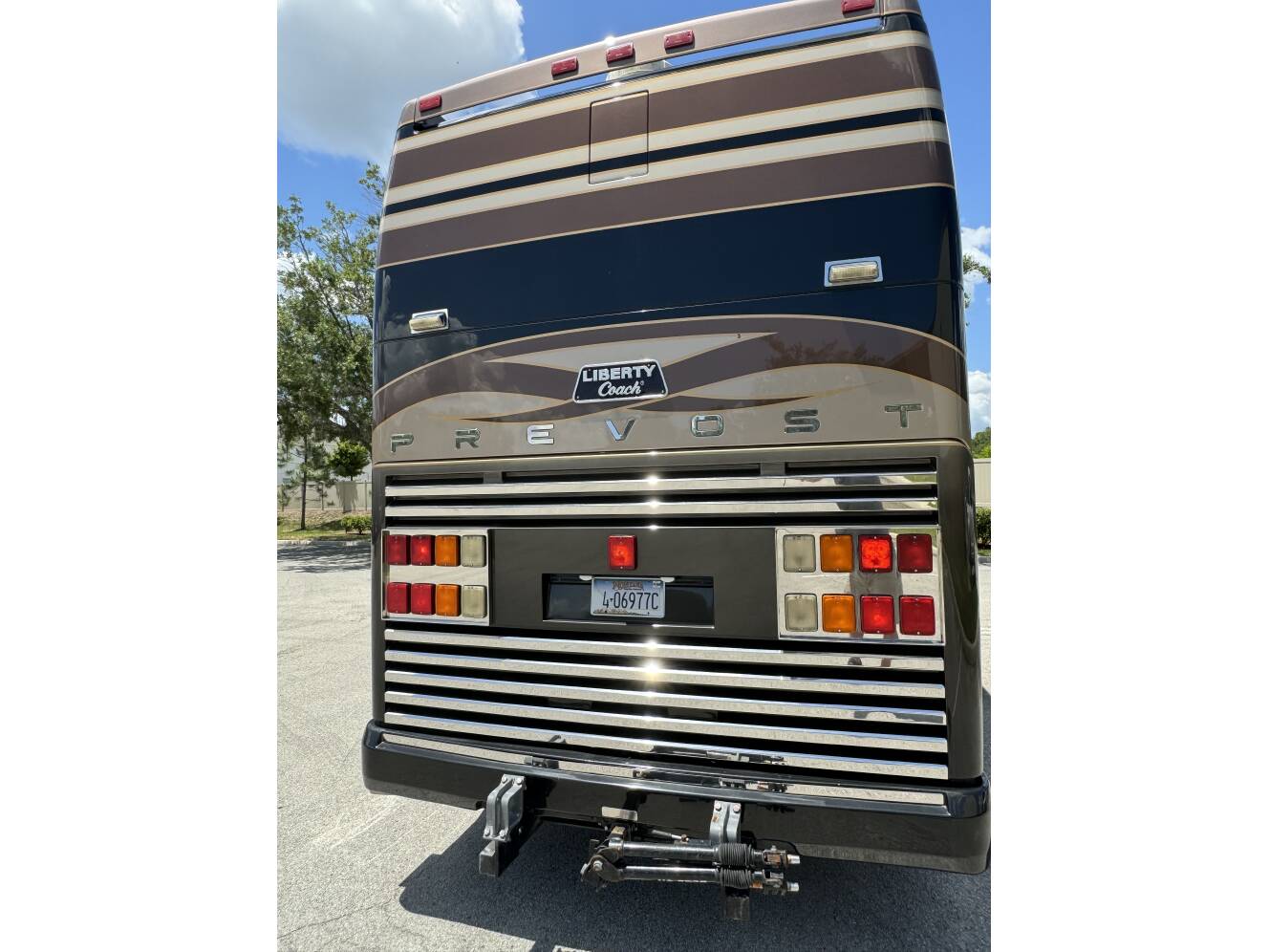 A photo of this 2000 Prevost LIBERTY 