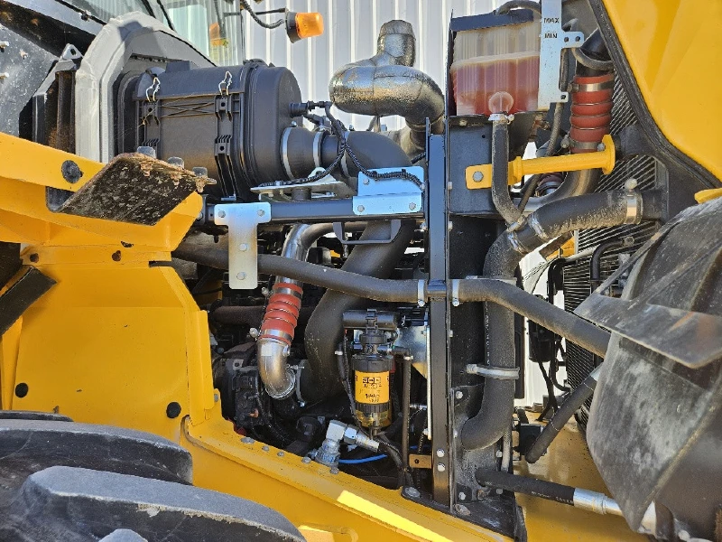 2020 JCB 427 AGRI
