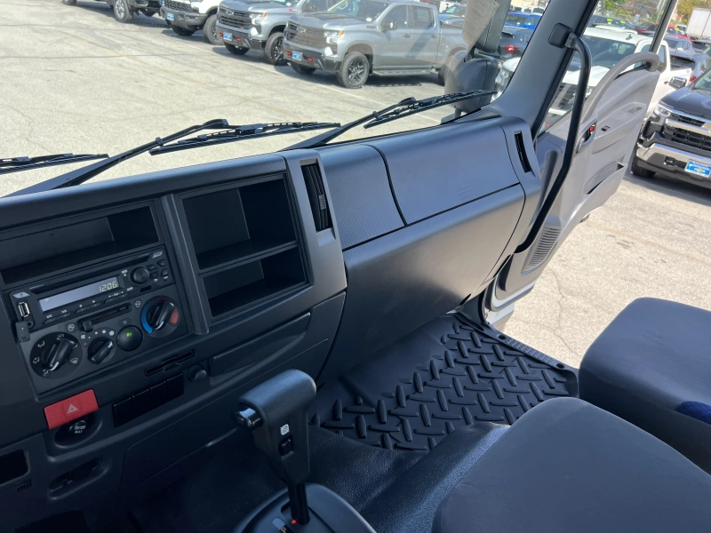 2024 CHEVROLET LOW CAB FORWARD 6500 XD