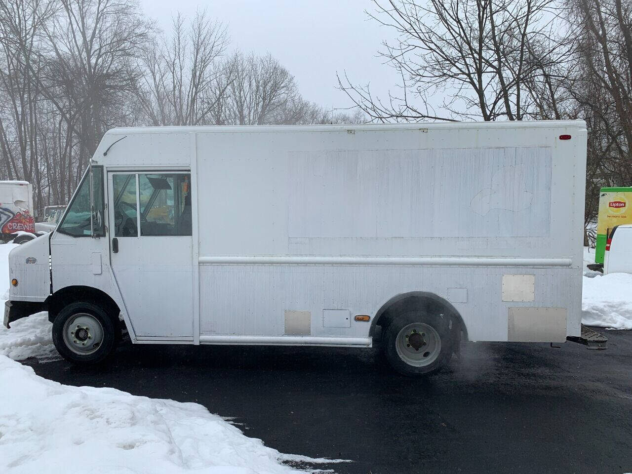 2010 FREIGHTLINER MT45 P700 CNG in Lafayette, NJ