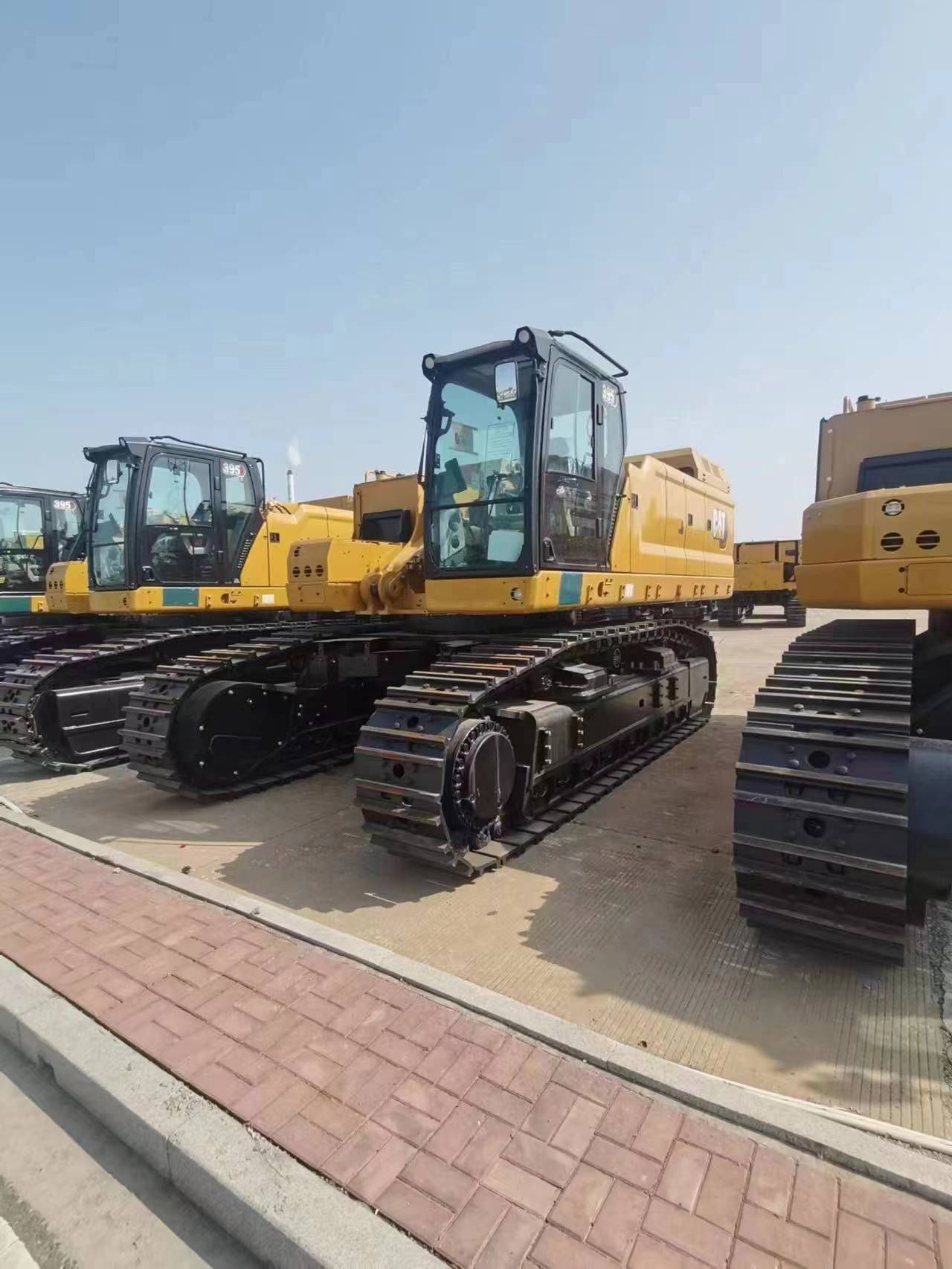 2024 CATERPILLAR 395 in Irvine, CA