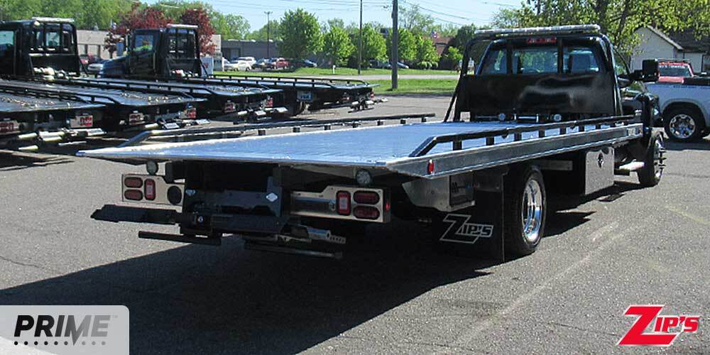 2023 CHEVROLET SILVERADO 6500HD in New Hampton, IA