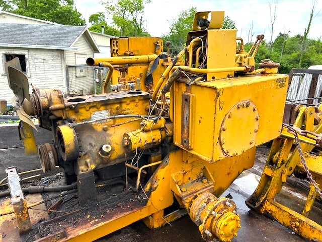 Dolan Forklift Waukesha diesel Engine 155 in Franklin, OH