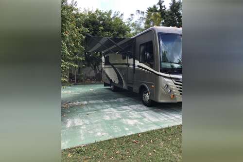 2016 Fleetwood STORM 28MS in miami FL