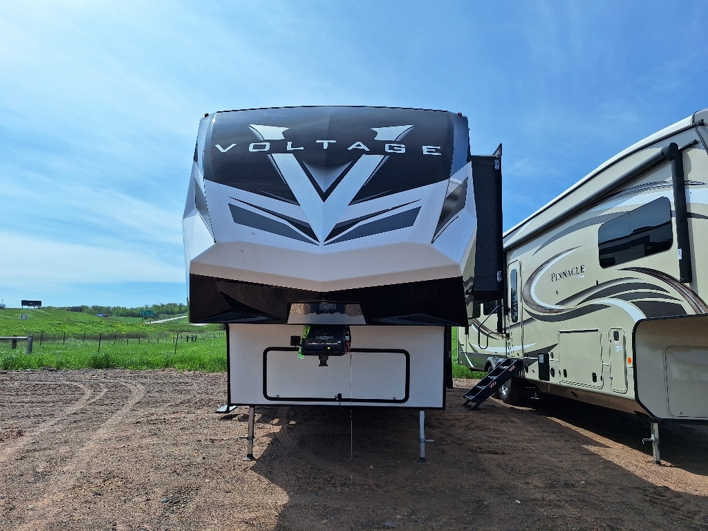 2022 Dutchmen Voltage Triton 3571 in minong WI